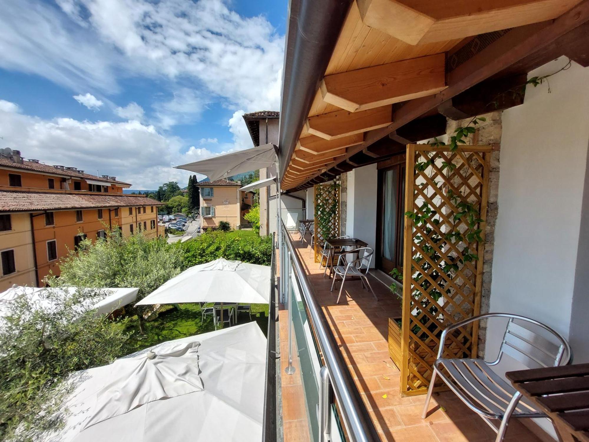Pizzocolo Resort Fasano غاردوني ريفييرا المظهر الخارجي الصورة